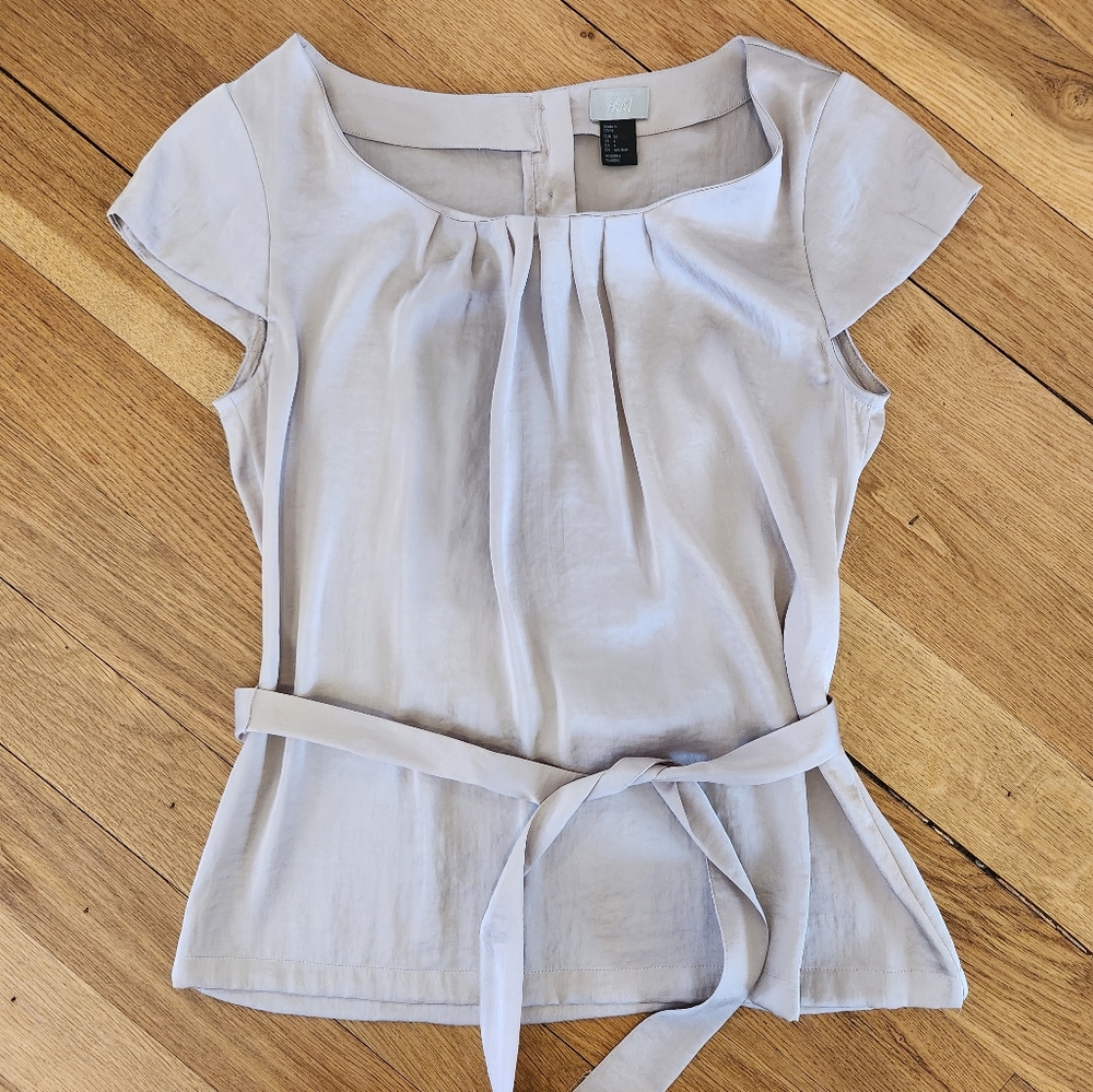 H&M top,  size 6, tan.